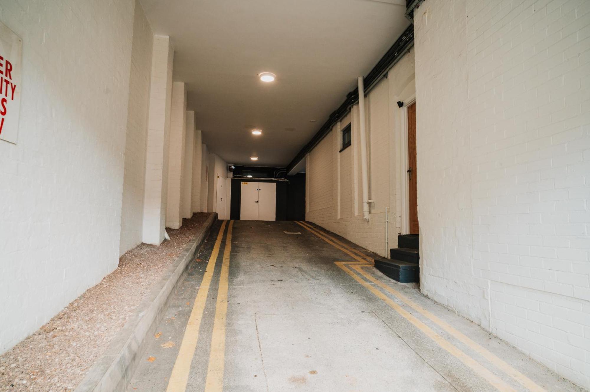 Apartment Historic Stunning Gem Parking Family Business Birmingham