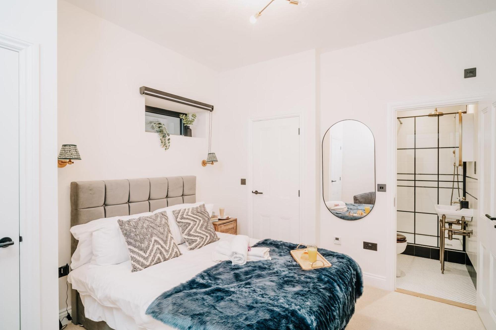 Apartment Historic Stunning Gem Parking Family Business Birmingham